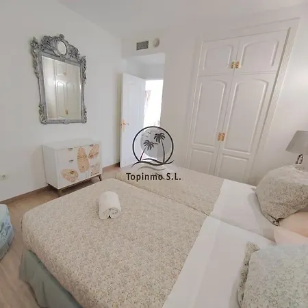 Sunny 3 Bed Island Puerto Marina *