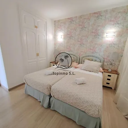 Apartment Sunny 3 Bed Island Puerto Marina Benalmadena