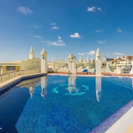 Sunny 3 Bed Island Puerto Marina Apartment Benalmadena