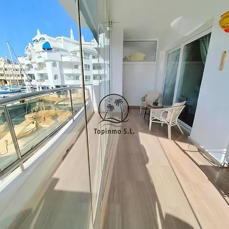 Sunny 3 Bed Island Puerto Marina *